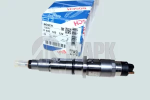 Форсунка топливная Е-3 (ISL375-30) 0 445 120 122 копия Bosch