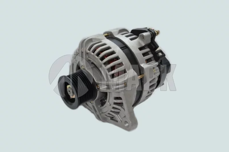 4984043 - Генератор 28V 70A (120 град. 81мм) шкив РК D=55 DONGFENG (ISBe) 4935821